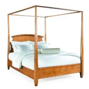   Pointe Poster Bed with Optional Canopy in Maple Finish