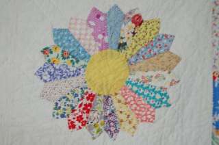 This GORGEOUS cotton 30s dresden plate quilt is hand pieced, hand 