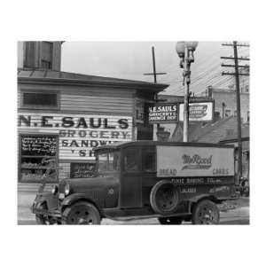  New Orleans Street Corner, My T Good Bakery Truck in 