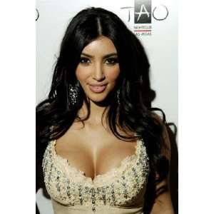  Kim Kardashian 8x11.5 Picture Mini Poster