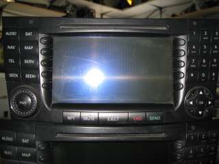 04 05 Mercedes E Class Nav Radio A211 827 63 42 oem  