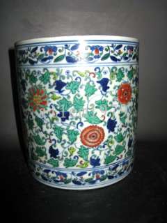 Chinese antique rare dou cai porcelain brush pot Qing Yongzheng 