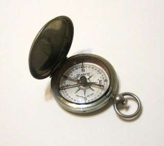   pictures this type compass was used by soldiers in wwi and wwii during