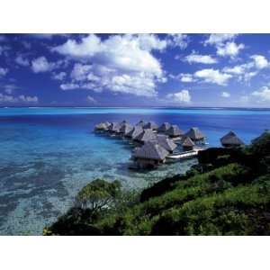  Bora Bora Nui Resort bungalows, Moto Toopua, French 