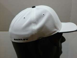 NEW OAKLEY SILICON O CAP 3.0 White L/XL 59 61 cm Hat Baseball Cap 