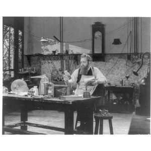  Wilhelm Konrad Roentgen,actor,lab,equipment,c1945