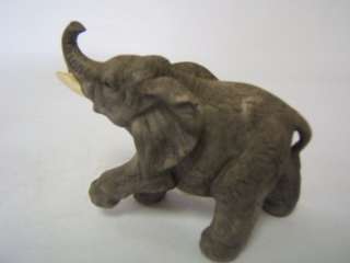 Lefton 2 Elephants figurines porcelain 1985 & 1989  