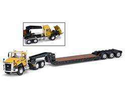 Norscot 1/50 Caterpillar CT660 DAY CAB TRACTOR with KING LOWBOY 