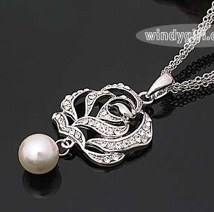  CRYSTAL HOLLOW ROSE WHITE PEARL TASSELS PENDANT COLLAR NECKLACE  