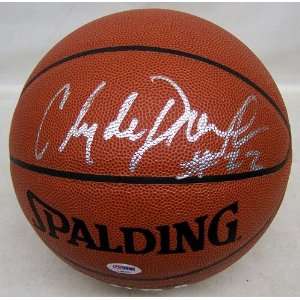  Clyde Drexler Signed Basketball   Psa dna Sports 