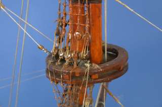 The mast shows an acute attention to detail. As you can see here, some 