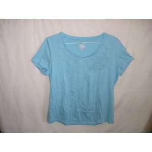  St. Johns Bay Scoop Neckline T Shirt with Detail Light 