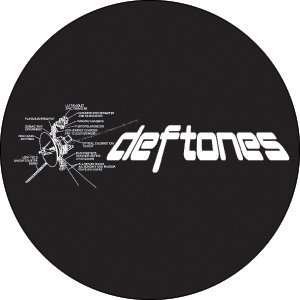  The Deftones Logo Button B 0388 Toys & Games