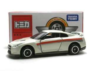 TOMICA EVENT MODEL NISSAN GT R R35 WHITE  