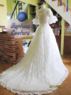 vintage royal style 3/4 sleeves lace satin bridal gown