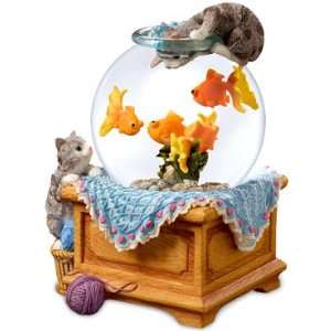  Musical Water Globe Plays A Dream Is a Wish Your Heart 