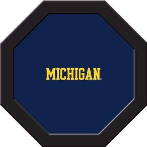  Michigan Wolverines Game Table Felt   43 Round Sports 