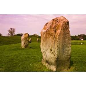 Avebury Stone Circle by Glenn Beanland, 72x48
