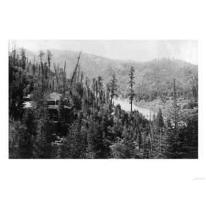  View of Sullys Hotel   Monte Rio, CA Giclee Poster Print, 24x32