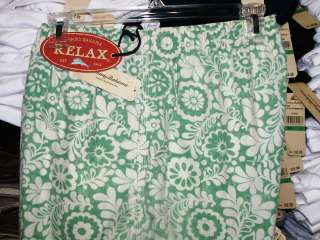 TOMMY BAHAMA SWIMSUIT FLORAL REEF SWIM SHORTS 28   32  