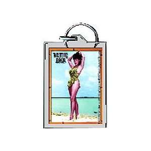  Raven Images KC5052 Bettie Page Keychain   Beach Pose 