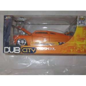  Dub City Old Skool 1951 Ford Mercury Met Orange 124 Toys 