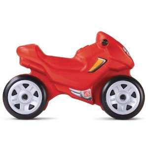  Step 2 Free Wheeling Motorcycle   Red Toys & Games