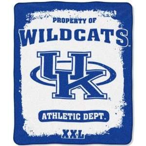  Kentucky Wildcats 50x60 Property of Micro Raschel Throw 