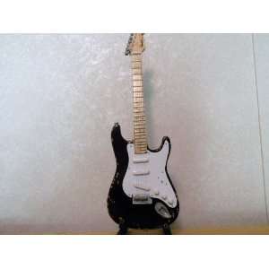  Eric Clapton Blackie Tribute Miniature Guitar 