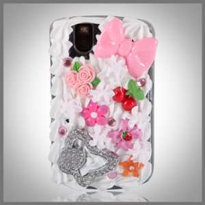   Cake style case cover for Blackberry Tour 9630 Bold 9650 Cell Phones