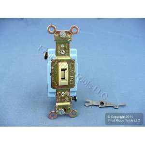   LOCKING Light Switch Tamper Resistant 1203 2IL