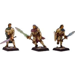  Fenryll Miniatures Skinners (3) Toys & Games