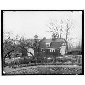    Carriage house,grounds at club,New York City