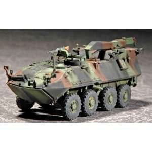   72 USMC LAV R Light Armored Recovery Vehicle (Plast Toys & Games