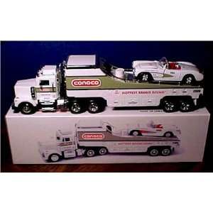  Conoco Car Carrier Truck  2000 Toys & Games