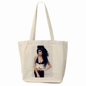  Amy Winehouse Tote Bag