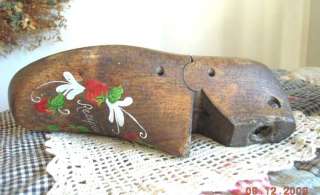   tole painted recipe card holder that is made from an antique wooden
