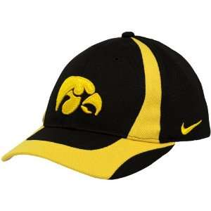  Nike Iowa Hawkeyes Youth Black Gold Team Flex Fit Hat 