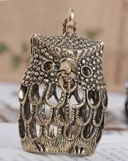 Vintage Old Gold Hollowed Out Owl Pendant Necklace N309  