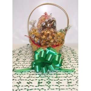 Scotts Cakes Small Peanut and Pretzel Lovers Christmas Basket with 