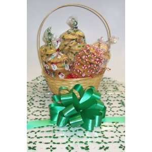 Scotts Cakes Small Nut Lovers Cookie Basket with Handle Holly 