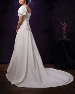 Elegant Ivory Short Sleeve Wedding Dress/Prom Gown  