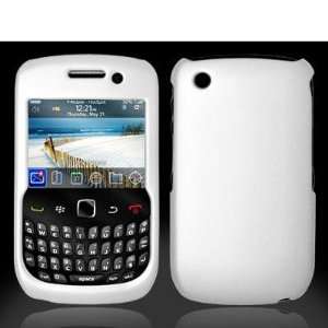  White Rubberized Snap On Hard Skin Case Cover for Blackberry Curve 