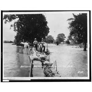  Building levee   Cottonport,Louisiana,LA,1927 Flood
