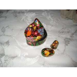  Easter Duck Box With Thimble and Egg 