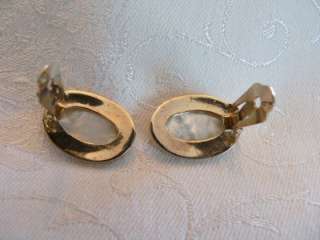 vintage / new carded Bergere clip earrings Mother of Pearl shiny gold 