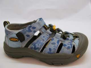 Keen H2 Waterproof Blue Floral Sport Sandals sz 1 / 33  