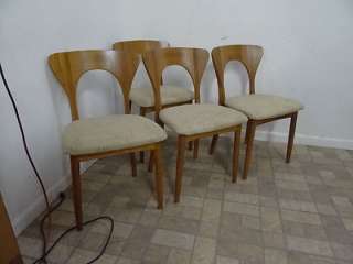 danish modern teak t back wishbone dining chairs mid century 