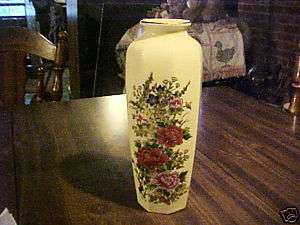Davar Originals Japan Flowered Vase  