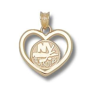   York Islanders NHL Logo Heart Pendant (Gold Plated)